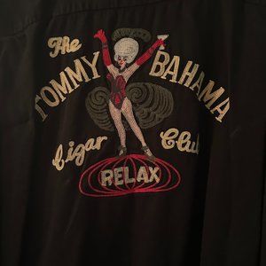 Tommy Bahamas stitched Cigar Club Lage like new